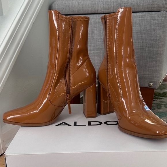 Aldo Audrella Patent Leather Ankle Boot Bootie Size 10 - Picture 7 of 12